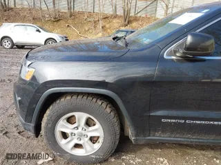 2015 Jeep Grand Cherokee Laredo with VIN 1C4RJFAG9FC909753, listed as a IAAI auction lot 41705871 with 120,000 mi miles. Bid and sale history available at carsss.com. Image 12.
