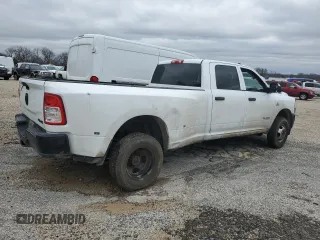 2020 Ram 3500 Tradesman with VIN 3C63RRGL1LG176635, listed as a Copart auction lot 42258635 with 228,807 mi miles and Clean Title. Bid and sale history available at carsss.com. Image 3.