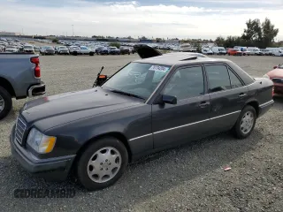 1995 Mercedes-Benz E Class with VIN WDBEA32E0SC180075, listed as a Copart auction lot 78734204 with 268,276 mi miles and Clean Title. Bid and sale history available at carsss.com. Image 1.