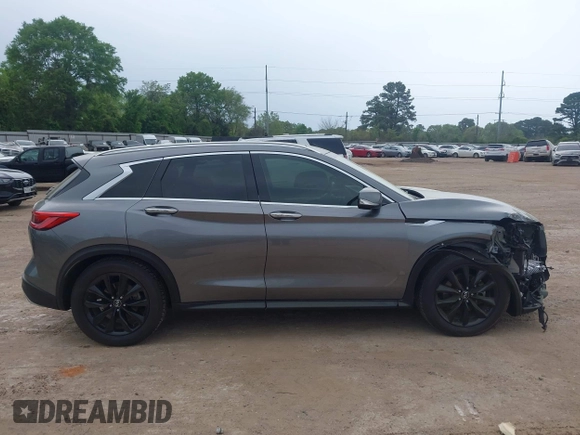 2019 Infiniti QX50 LUXE with VIN 3PCAJ5M16KF112761, listed as a IAAI auction lot 41921825 with 78,566 mi miles. Bid and sale history available at carsss.com. Image 13.