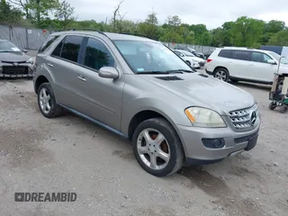 2008 Mercedes-Benz M 350 with VIN 4JGBB86E68A414745, listed as a IAAI auction lot 42199987 with Not Provided miles and . Bid and sale history available at DreamBid. Image 1.