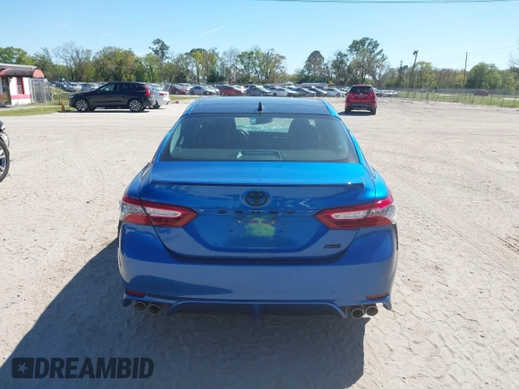 2019 Toyota Camry XSE with VIN 4T1B61HK3KU286288, listed as a IAAI auction lot 41728036 with 46,921 mi miles. Bid and sale history available at carsss.com. Image 16.