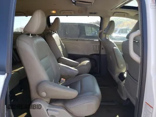 2018 Toyota Sienna XLE with VIN 5TDDZ3DCXJS208141, listed as a Copart auction lot 76208074 with 372,740 mi miles and Clean Title. Bid and sale history available at carsss.com. Image 11.