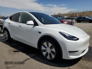 2022 Tesla Model Y Long Range with VIN 7SAYGAEE4NF534588, listed as a Copart auction lot 53274995 with 20,768 mi miles and Salvage Title. Bid and sale history available at DreamBid. Image 4.