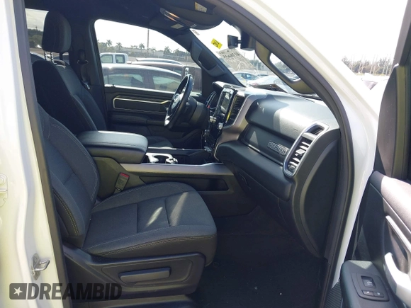 2021 Ram 1500 Lone Star с VIN 1C6RREFT1MN749997, выставлен на аукционе IAAI как лот 41306635 с пробегом 59 451 миль миль и . История ставок и продаж доступна на DreamBid. Изображение 5.