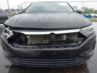 2020 Volkswagen Jetta S z VIN 3VWCB7BU0LM054526, wystawiony jako IAAI lot #42102027 z przebiegiem 75 780 mil mil oraz . Historia ofert i sprzedaży dostępna na DreamBid. Obrazek 6.