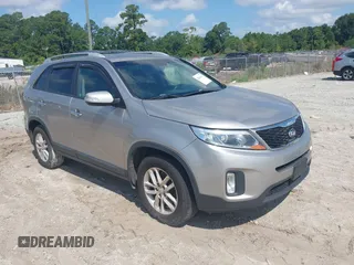 2014 Kia Sorento LX с VIN 5XYKT3A60EG538784, выставлен на аукционе IAAI как лот 42844602 с пробегом 159 572 миль миль и . История ставок и продаж доступна на DreamBid. Изображение 1.
