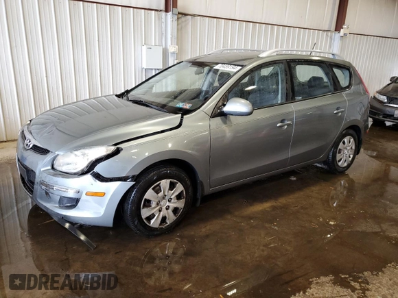 2011 Hyundai Elantra Touring SE with VIN KMHDC8AE7BU090319, listed as a Copart auction lot 70459194 with 177,130 mi miles and Salvage Title. Bid and sale history available at carsss.com. Image 1.