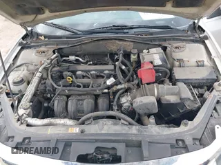 2010 Ford Fusion SE with VIN 3FAHP0HA5AR405869, listed as a IAAI auction lot 42135556 with 189,712 mi miles and . Bid and sale history available at carsss.com. Image 10.