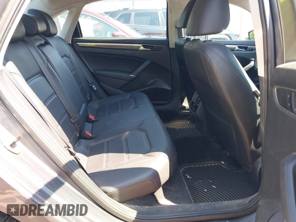2016 Volkswagen Passat SE with VIN 1VWBS7A30GC055235, listed as a IAAI auction lot 42634670 with 155,944 mi miles and . Bid and sale history available at DreamBid. Image 8.