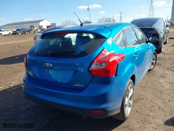 2014 Ford Focus SE with VIN 1FADP3K23EL180163, listed as a IAAI auction lot 41744448 with 150,064 mi miles. Bid and sale history available at carsss.com. Image 4.