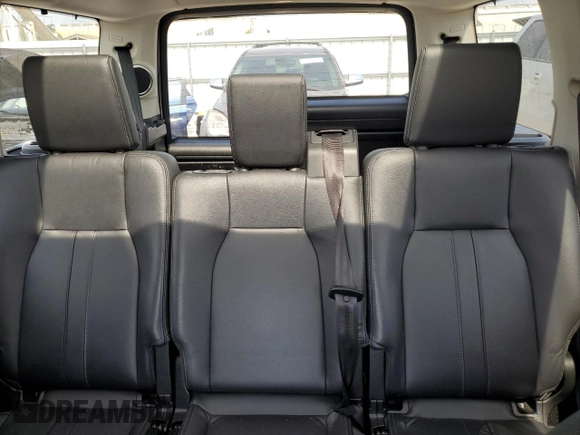 2016 Land Rover LR4 HSE z VIN SALAG2V61GA828399, wystawiony jako Copart lot #60748325 z przebiegiem 115 148 mil mil oraz Szkoda całkowita • Salvage title. Historia ofert i sprzedaży dostępna na DreamBid. Obrazek 10.