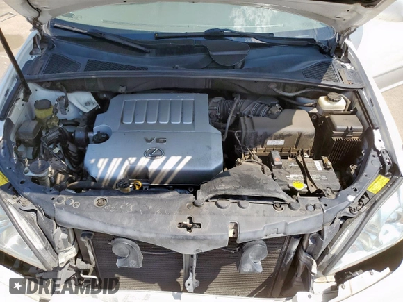 2008 Lexus RX 350 z VIN 2T2GK31UX8C036500, wystawiony jako Copart lot #58795735 z przebiegiem 110 150 mil mil oraz Szkoda całkowita • Salvage title. Historia ofert i sprzedaży dostępna na DreamBid. Obrazek 12.