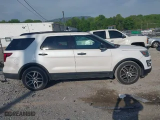 2016 Ford Explorer Sport with VIN 1FM5K8GT0GGB77899, listed as a IAAI auction lot 42076102 with 132,163 mi miles. Bid and sale history available at carsss.com. Image 13.