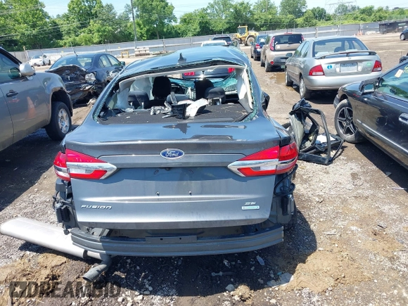 2020 Ford Fusion SE with VIN 3FA6P0HD6LR198106, listed as a IAAI auction lot 42647519 with 50,983 mi miles and . Bid and sale history available at DreamBid. Image 17.