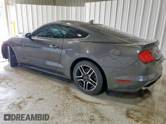 2020 Ford Mustang EcoBoost z VIN 1FA6P8TH7L5159827, wystawiony jako Copart lot #61649665 z przebiegiem 59 453 mil mil oraz Czysty tytuł • Clean title. Historia ofert i sprzedaży dostępna na DreamBid. Obrazek 2.