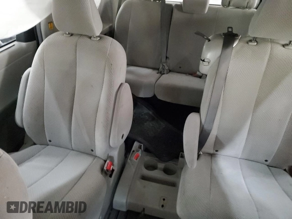 2011 Toyota Sienna LE AAS with VIN 5TDKK3DC4BS127181, listed as a Copart auction lot 59015195 with 170,677 mi miles and Salvage title. Bid and sale history available at DreamBid. Image 11.
