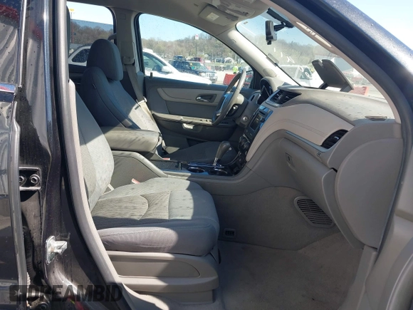 2015 Chevrolet Traverse LT with VIN 1GNKVGKD5FJ260911, listed as a IAAI auction lot 41881961 with Not Provided miles and . Bid and sale history available at DreamBid. Image 5.