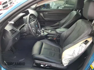 2018 BMW M2 z VIN WBS1J5C53JVD36649, wystawiony jako Copart lot #57961455 z przebiegiem 55 751 mil mil oraz Szkoda całkowita • Salvage title. Historia ofert i sprzedaży dostępna na DreamBid. Obrazek 7.