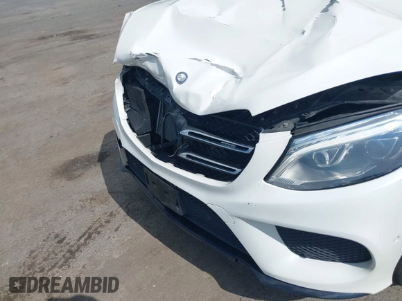 2017 Mercedes-Benz GLE 43 AMG с VIN 4JGDA6EB7HA943905, выставлен на аукционе IAAI как лот 42241559 с пробегом 63 608 миль миль и . История ставок и продаж доступна на DreamBid. Изображение 6.