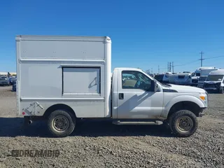 2012 Ford Super Duty F-250 SRW XL with VIN 1FDBF2B62CEB18607, listed as a IAAI auction lot 41995836 with 597,268 mi miles. Bid and sale history available at carsss.com. Image 14.