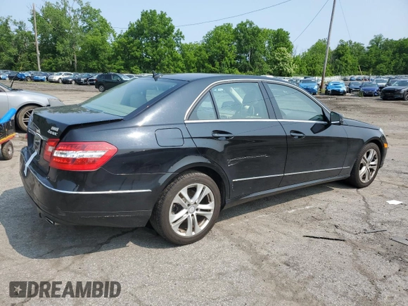 2010 Mercedes-Benz E 350 Luxury z VIN WDDHF8HB1AA213658, wystawiony jako Copart lot #60596165 z przebiegiem 61 213 mil mil oraz Szkoda całkowita • Salvage title. Historia ofert i sprzedaży dostępna na DreamBid. Obrazek 3.