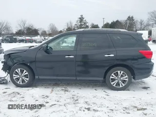 2019 Nissan Pathfinder SV z VIN 5N1DR2MM8KC612511, wystawiony jako IAAI lot #41623349 z przebiegiem 96 059 mil mil oraz . Historia ofert i sprzedaży dostępna na DreamBid. Obrazek 14.
