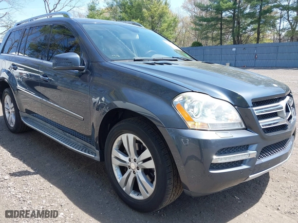 2011 Mercedes-Benz GL-Class GL 450 with VIN 4JGBF7BE9BA662497, listed as a IAAI auction lot 42102696 with 90,924 mi miles. Bid and sale history available at carsss.com. Image 1.