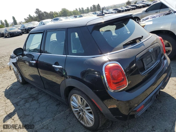2016 MINI Cooper Hardtop 4 Door S with VIN WMWXU3C50G2D30330, listed as a Copart auction lot 62570674 with NaN miles and Salvage Title. Bid and sale history available at carsss.com. Image 2.