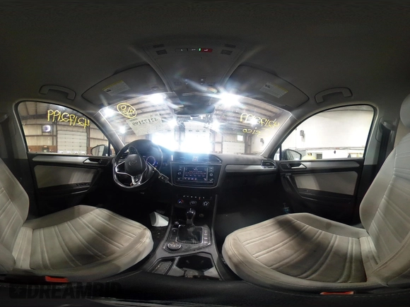 2022 Volkswagen Tiguan S z VIN 3VV0B7AX2NM042934, wystawiony jako IAAI lot #42172199 z przebiegiem 71 367 mil mil oraz . Historia ofert i sprzedaży dostępna na DreamBid. Obrazek 19.