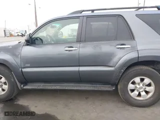 2007 Toyota 4Runner SR5 with VIN JTEZU14R370091300, listed as a IAAI auction lot 41086267 with 151,109 mi miles. Bid and sale history available at carsss.com. Image 14.