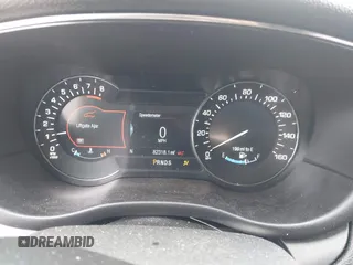 2017 Lincoln MKC Reserve with VIN 5LMCJ3D98HUL54981, listed as a IAAI auction lot 41721206 with 82,318 mi miles. Bid and sale history available at carsss.com. Image 7.