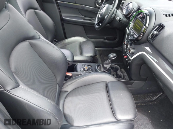 2018 MINI Countryman Cooper S with VIN WMZYT5C35J3D82204, listed as a IAAI auction lot 42836278 with 65,649 mi miles and . Bid and sale history available at DreamBid. Image 5.