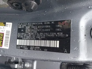 2022 Toyota Highlander XLE with VIN 5TDHZRBH2NS191084, listed as a IAAI auction lot 42329770 with Not provided miles and . Bid and sale history available at DreamBid. Image 9.