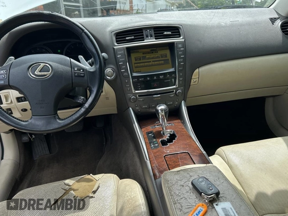 2010 Lexus IS 250 z VIN JTHCF5C2XA2032903, wystawiony jako Copart lot #63826195 z przebiegiem 197 155 mil mil oraz Szkoda całkowita • Salvage title. Historia ofert i sprzedaży dostępna na DreamBid. Obrazek 9.