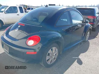 2008 Volkswagen New Beetle Coupe S with VIN 3VWRW31C28M504281, listed as a IAAI auction lot 41684188 with 95,235 mi miles. Bid and sale history available at carsss.com. Image 4.