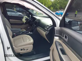 2018 Ford Explorer XLT with VIN 1FM5K7D89JGB15046, listed as a IAAI auction lot 42313133 with 108,477 mi miles and . Bid and sale history available at DreamBid. Image 5.