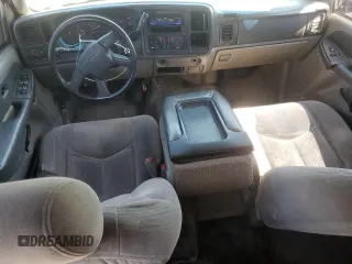 2003 Chevrolet Tahoe LS с VIN 1GNEC13V43R292866, выставлен на аукционе Copart как лот 60574355 с пробегом 250 872 миль миль и Списание • Salvage title. История ставок и продаж доступна на DreamBid. Изображение 8.