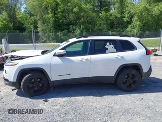 2018 Jeep Cherokee Latitude with VIN 1C4PJMCB2JD506794, listed as a IAAI auction lot 42206141 with 96,309 mi miles and . Bid and sale history available at DreamBid. Image 14.