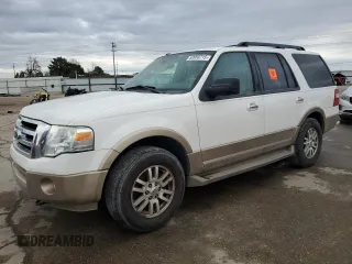 2011 Ford Expedition XLT z VIN 1FMJU1J56BEF34954, wystawiony jako Copart lot #50958715 z przebiegiem 180 801 mil mil oraz Czysty tytuł • Clean title. Historia ofert i sprzedaży dostępna na DreamBid. Obrazek 1.