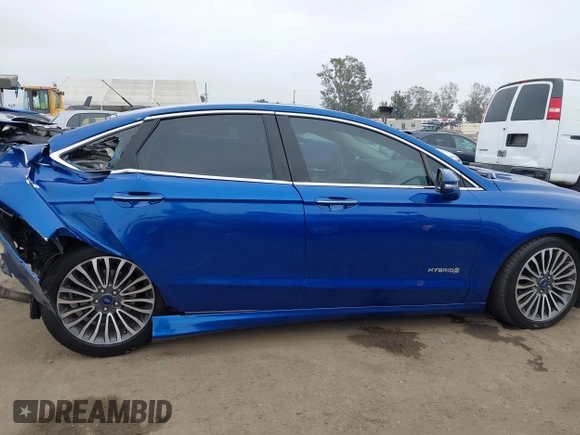 2018 Ford Fusion Titanium with VIN 3FA6P0RU8JR124066, listed as a IAAI auction lot 42106389 with Not Provided miles and . Bid and sale history available at DreamBid. Image 13.