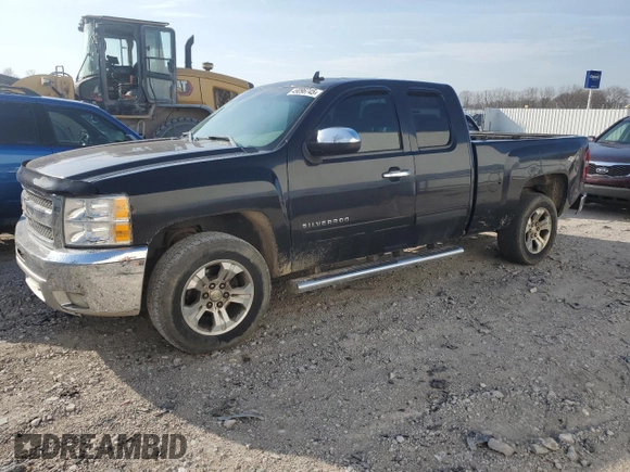 2012 Chevrolet Silverado 1500 LT with VIN 1GCRKSE72CZ228925, listed as a Copart auction lot 49096745 with 377,426 mi miles and Salvage Title. Bid and sale history available at DreamBid. Image 1.