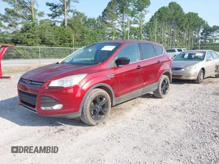 2014 Ford Escape SE z VIN 1FMCU0GX9EUE46650, wystawiony jako IAAI lot #42472060 z przebiegiem 132 086 mil mil oraz . Historia ofert i sprzedaży dostępna na DreamBid. Obrazek 2.