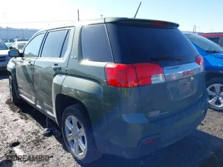 2015 GMC Terrain SLE with VIN 2GKFLVEK8F6225795, listed as a IAAI auction lot 41759797 with 110,123 mi miles. Bid and sale history available at carsss.com. Image 3.