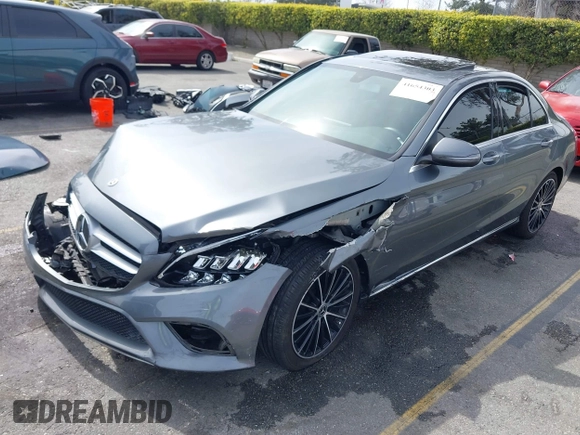2019 Mercedes-Benz C 300 with VIN 55SWF8DB2KU300399, listed as a IAAI auction lot 41654303 with 65,826 mi miles and . Bid and sale history available at DreamBid. Image 16.