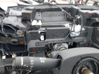 2017 Cadillac CTS-V z VIN 1G6A15S64H0156458, wystawiony jako IAAI lot #41565537 z przebiegiem Nie podano mil oraz . Historia ofert i sprzedaży dostępna na DreamBid. Obrazek 7.