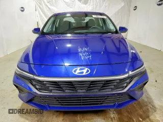 2024 Hyundai Elantra SEL z VIN KMHLM4DG6RU747071, wystawiony jako Copart lot #60169685 z przebiegiem 28 613 mil mil oraz Czysty tytuł • Clean title. Historia ofert i sprzedaży dostępna na DreamBid. Obrazek 5.