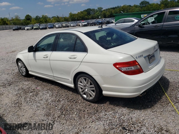 2009 Mercedes-Benz C 300 Sport z VIN WDDGF81X99R084146, wystawiony jako Copart lot #66393903 z przebiegiem 137 435 mil mil oraz Nie do naprawy • Non repairable. Historia ofert i sprzedaży dostępna na DreamBid. Obrazek 2.