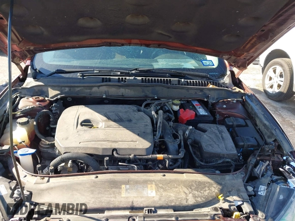 2015 Ford Fusion SE with VIN 3FA6P0HD8FR182977, listed as a IAAI auction lot 41758864 with 82,399 mi miles. Bid and sale history available at carsss.com. Image 10.