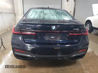 2021 BMW 7 Series 750i xDrive with VIN WBA7U2C08MCF39996, listed as a Copart auction lot 51114675 with 43,625 mi miles and Salvage Title. Bid and sale history available at carsss.com. Image 6.